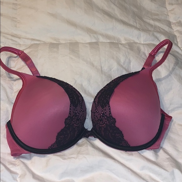 Cacique Other - Cacique Push-up bra, Pink with black lace.